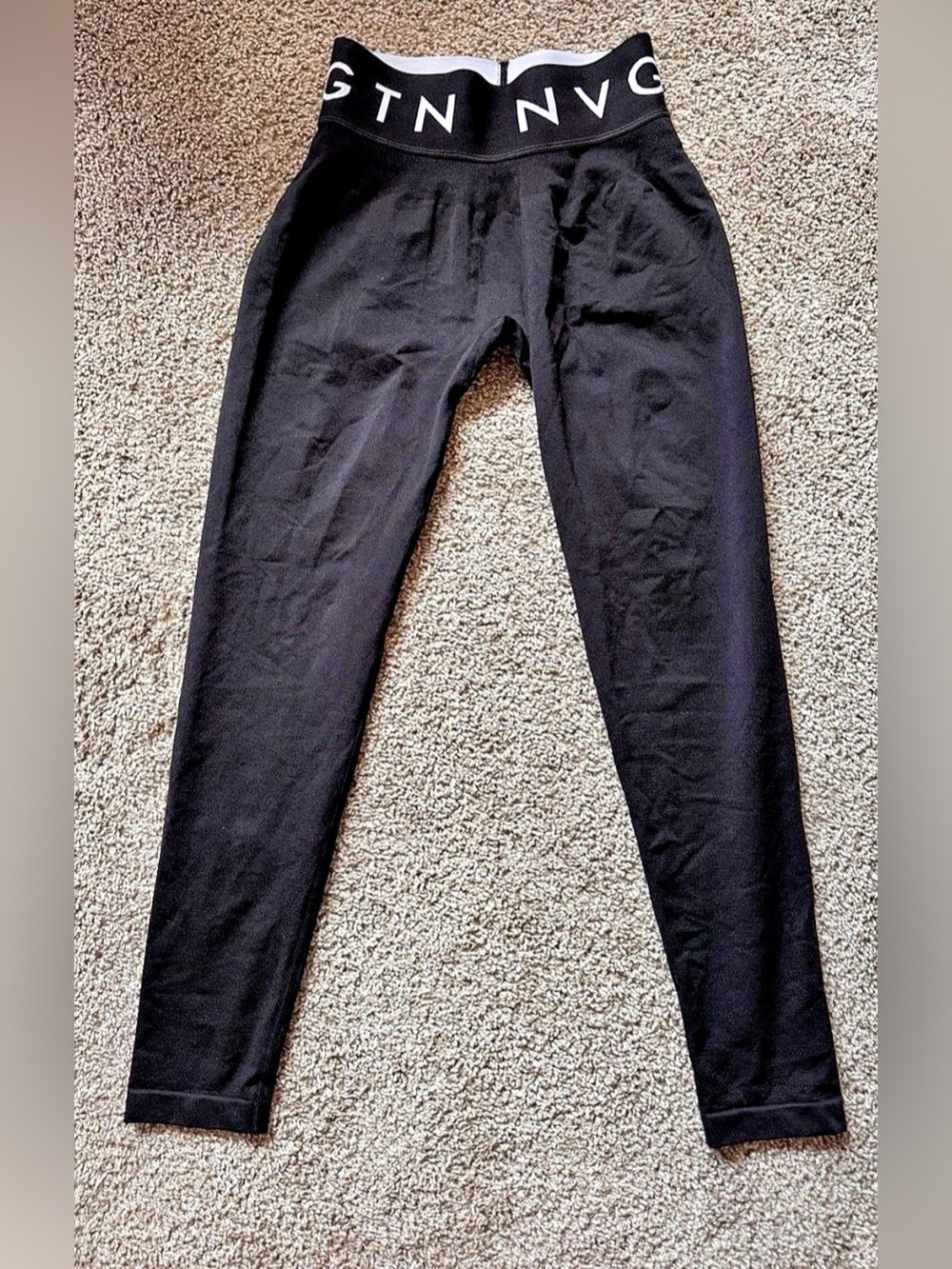 NVGTN Black Sport Seamless Leggings. Medium
